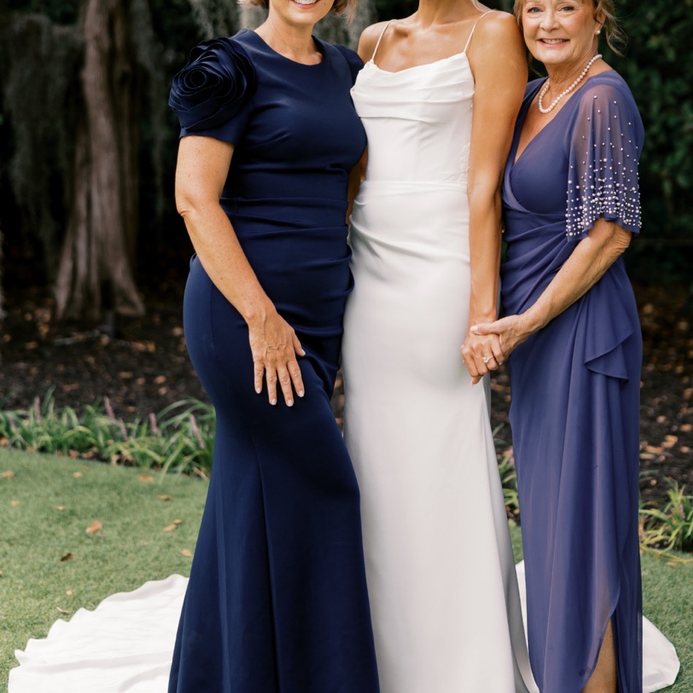 Women’s Navy Formal Dress - Picture 3 of 11